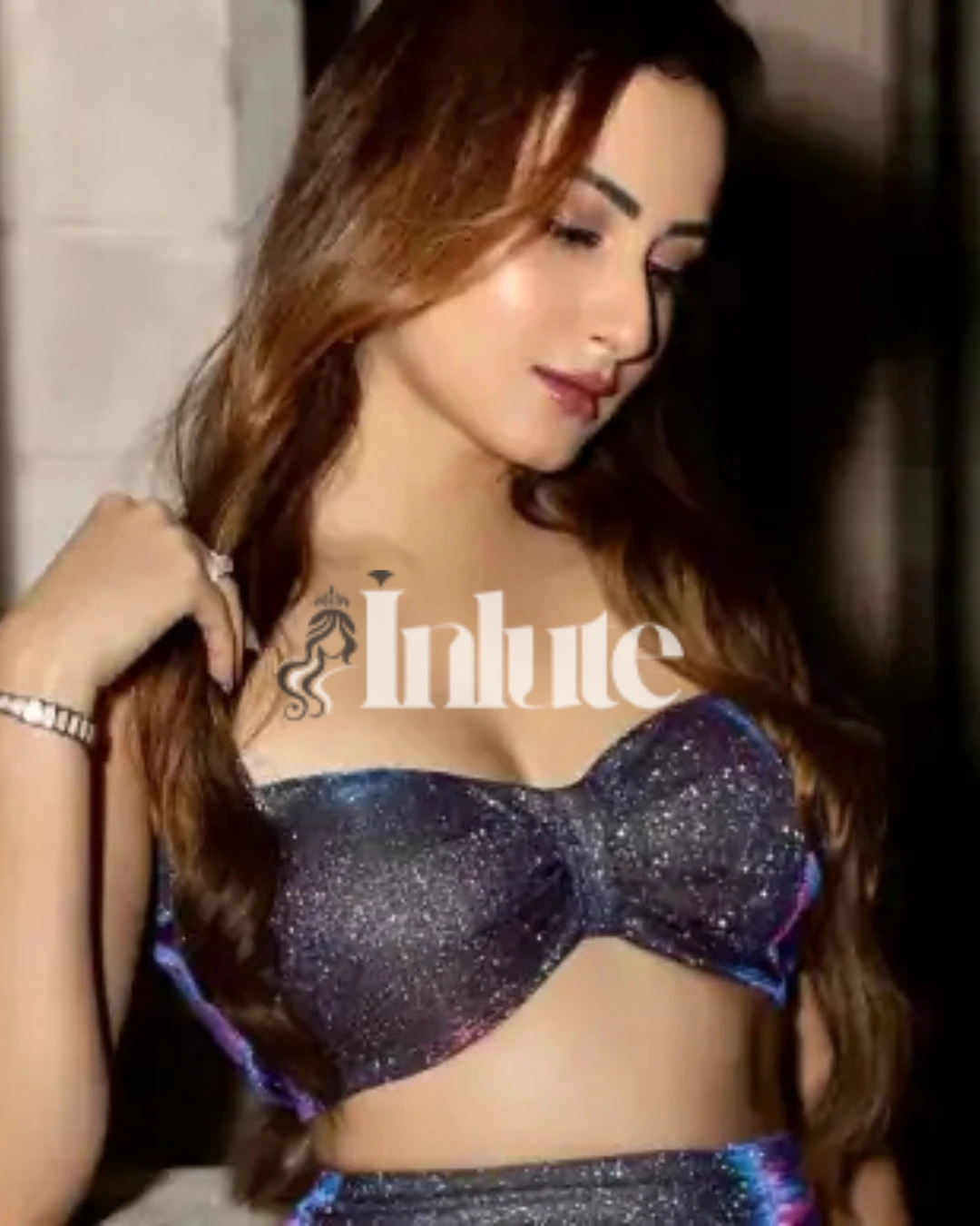 Priya - Mature Call Girl in Ahmedabad for Premium Experience