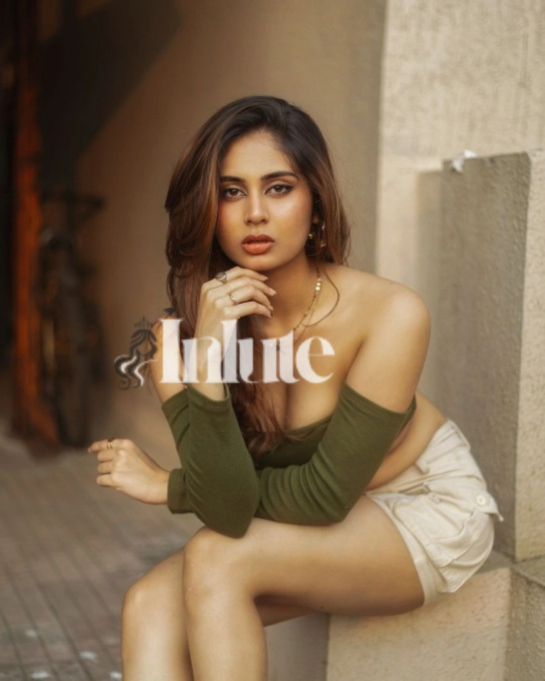 Meher - Mature Call Girl in Dehradun for Premium Experience